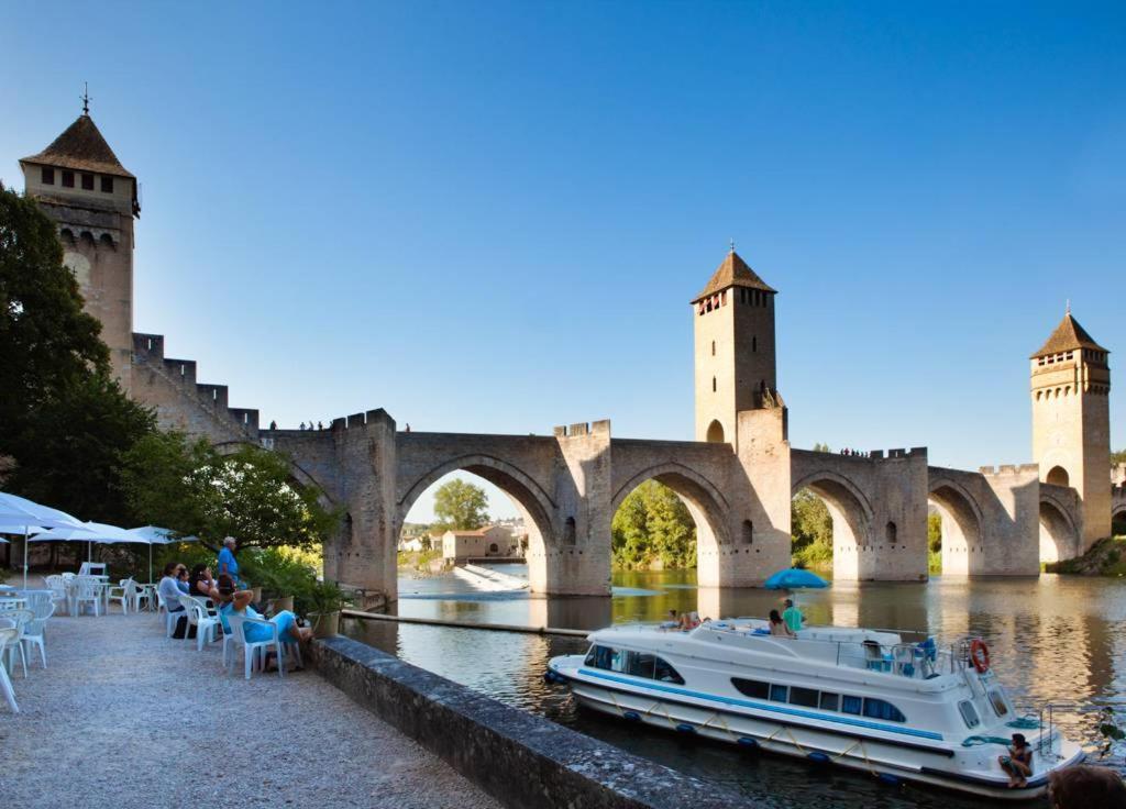 Le Tapis Vert Cahors Eksteriør bilde